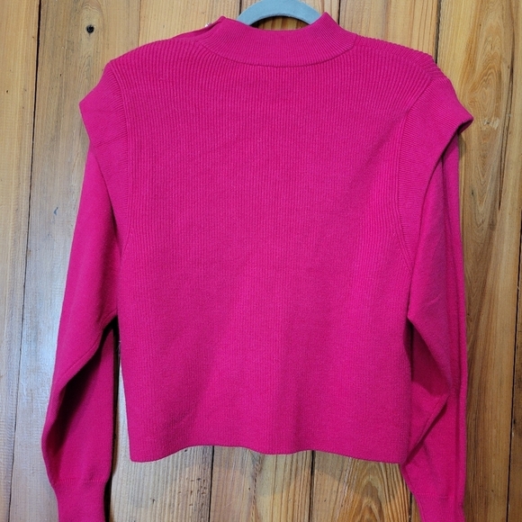 Calligraphie Pink Button-Detail Women's Sweater - Picture 4 of 10